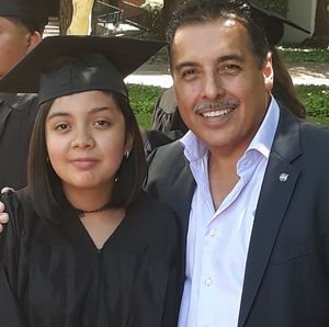 Meet your Posher, Gloria